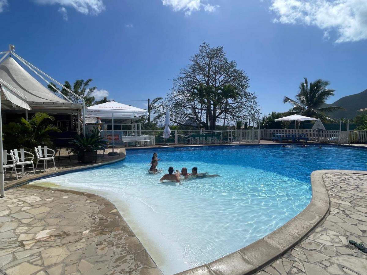 Studio Spacieux Vue Mer Au Diamant Avec Piscine Le Diamant Kültér fotó